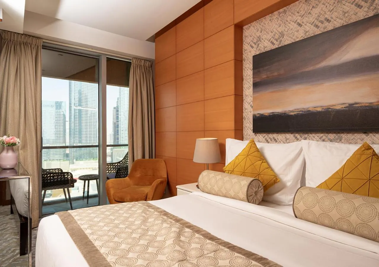 Apartment Fashion Avenue - Dubai Mall