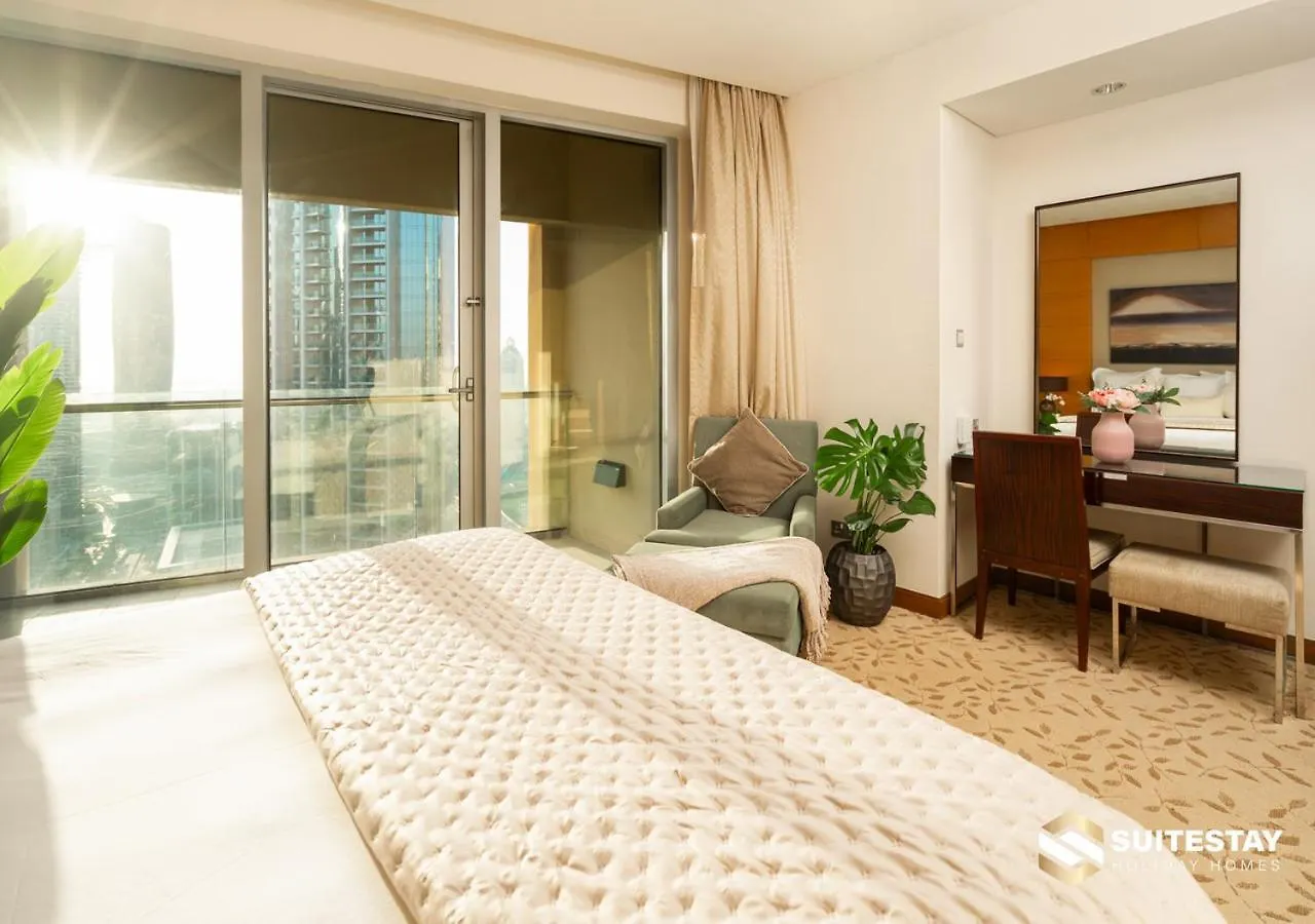 Apartment Fashion Avenue - Dubai Mall